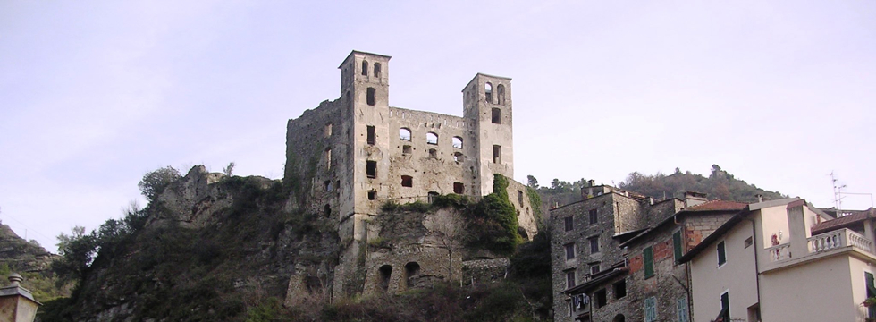 Boda en un castillo medieval en Dolceacqua